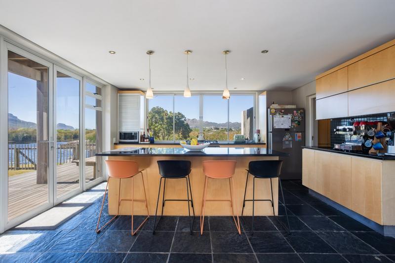 6 Bedroom Property for Sale in Lake Michelle Western Cape